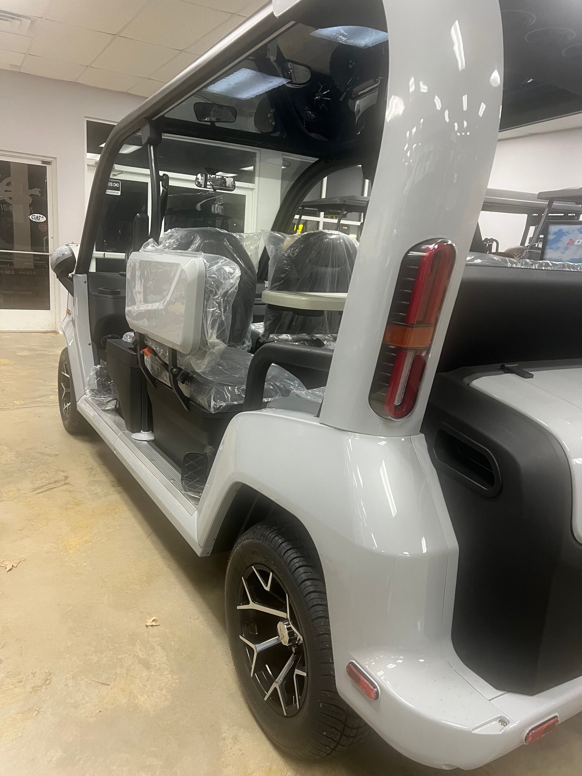 
								2026 Denago City Cart – Gray full									