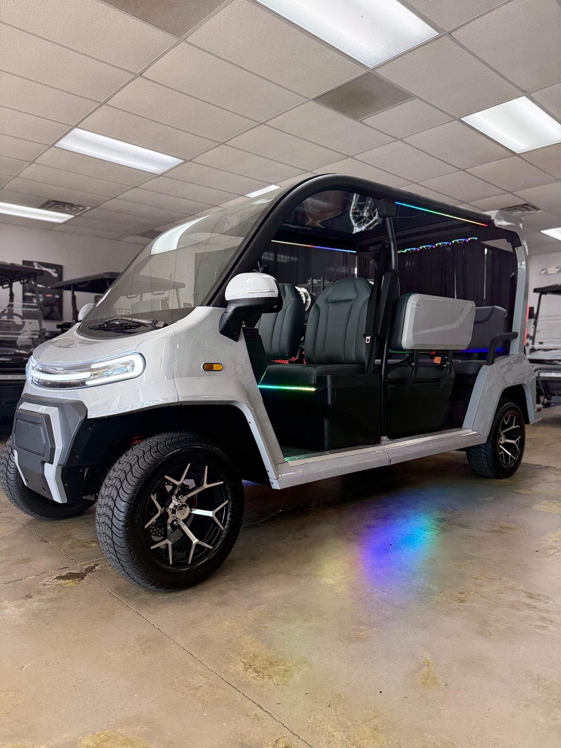 
								2026 Denago City Cart – Gray full									