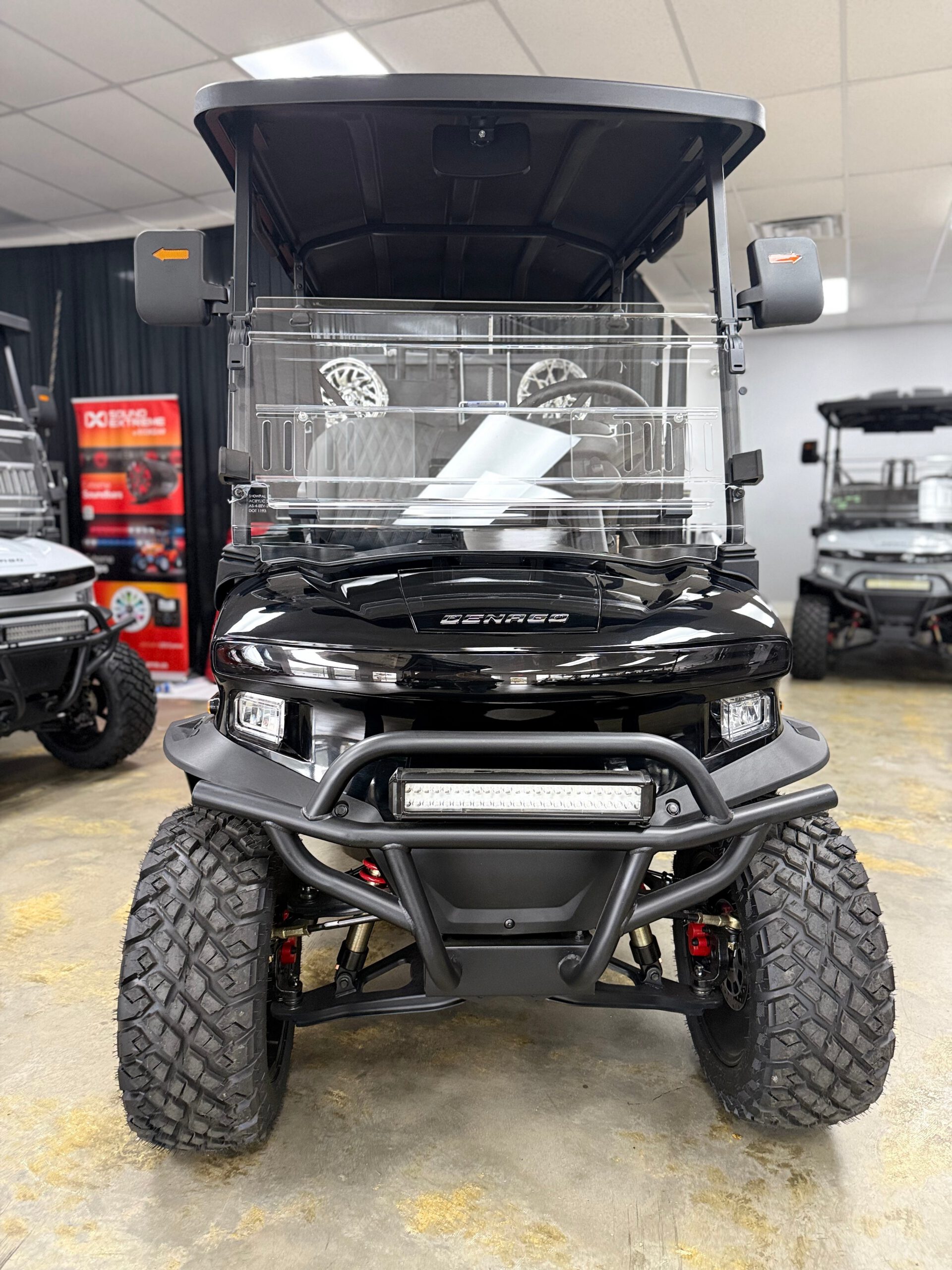 
								2026 Denago EV Nomad XL Black Gen 2 full									