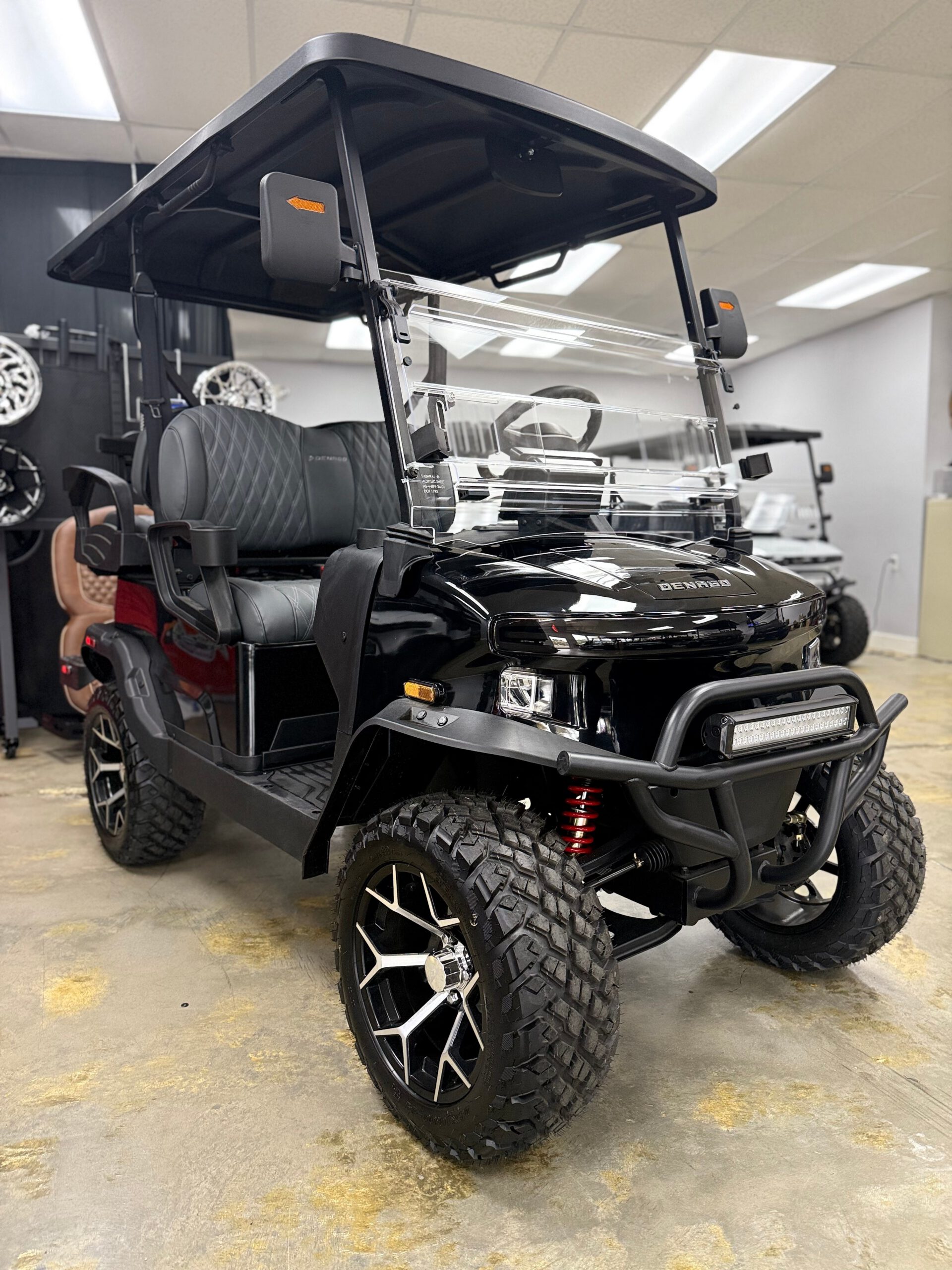 
								2026 Denago EV Nomad XL Black Gen 2 full									