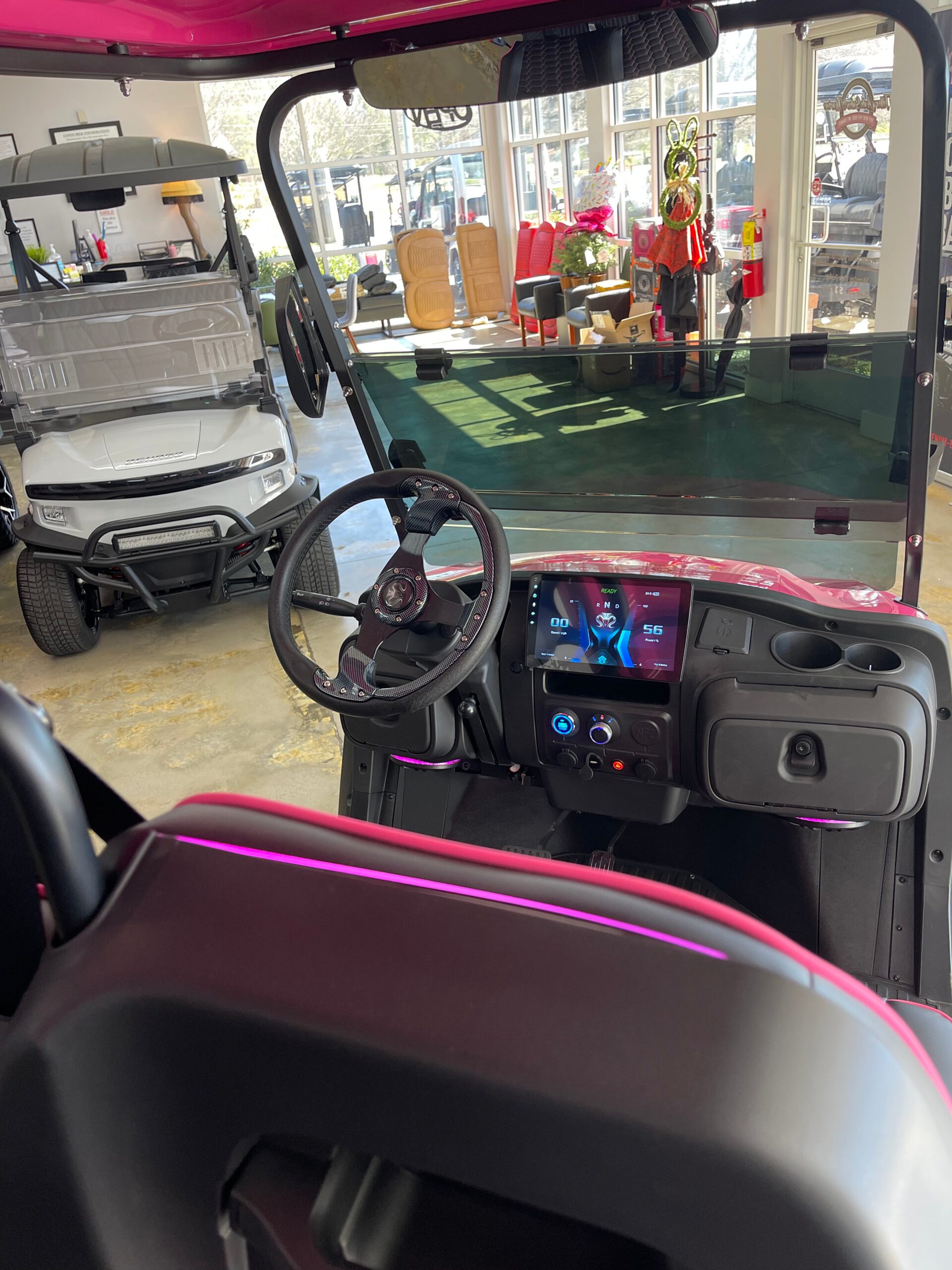 
								2026 Venom EV Stealth – Super Pink full									