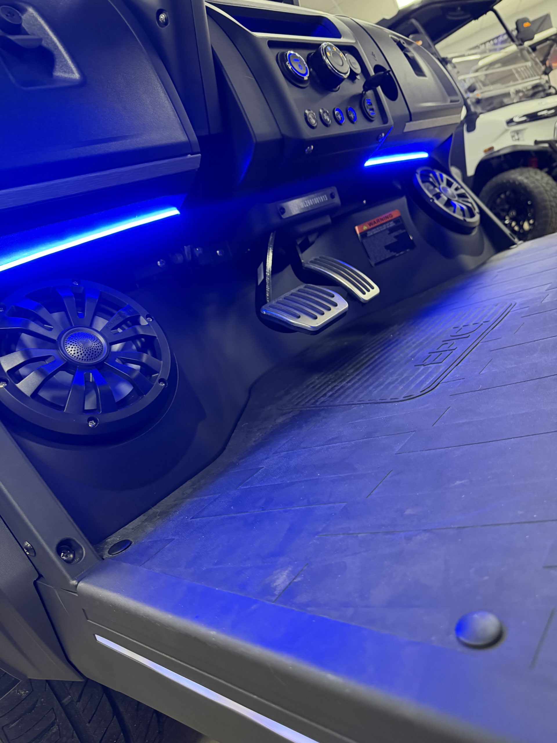 
								2026 Epic E40FX full									
