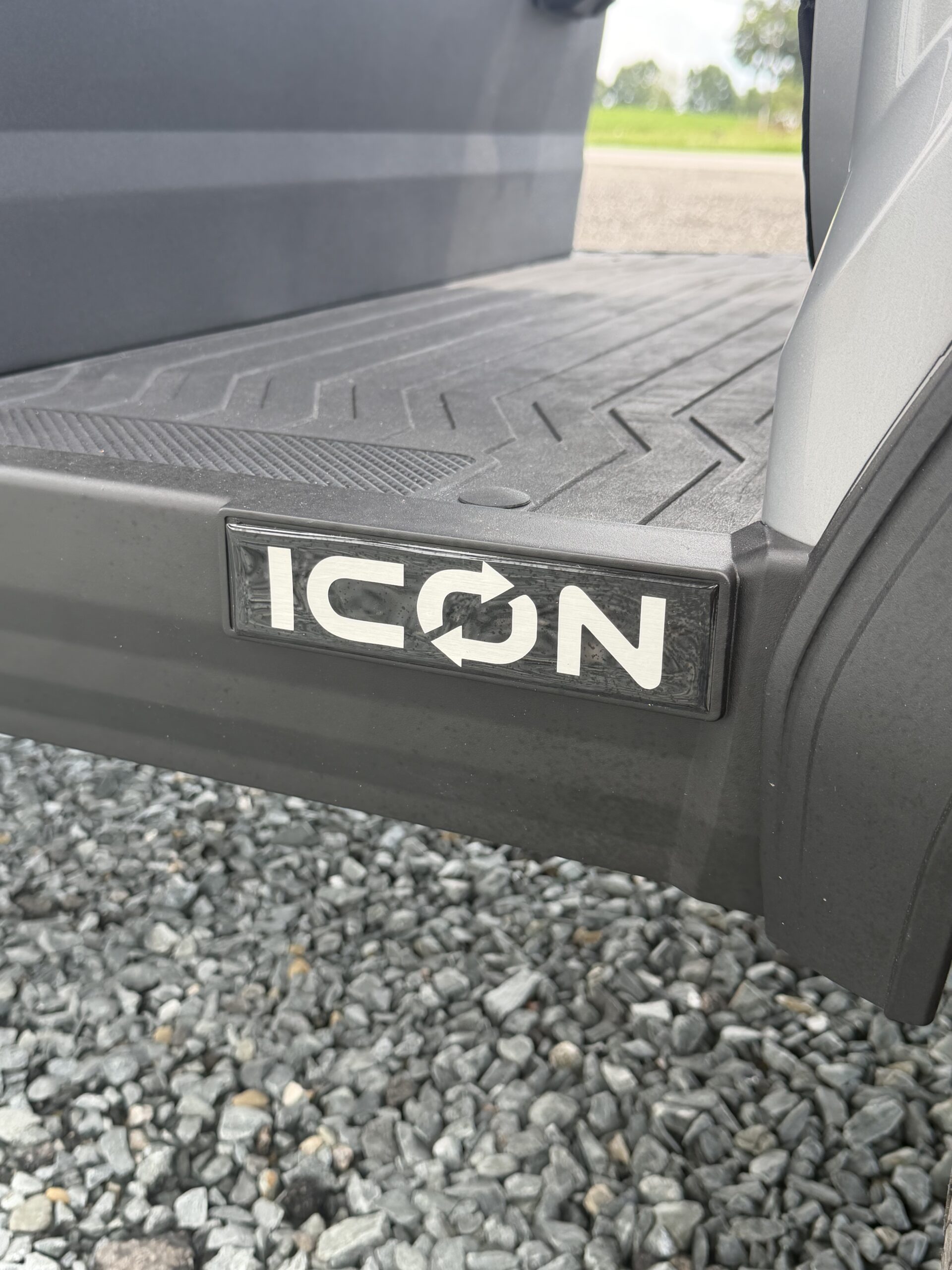 
								2026 ICON i40FX full									