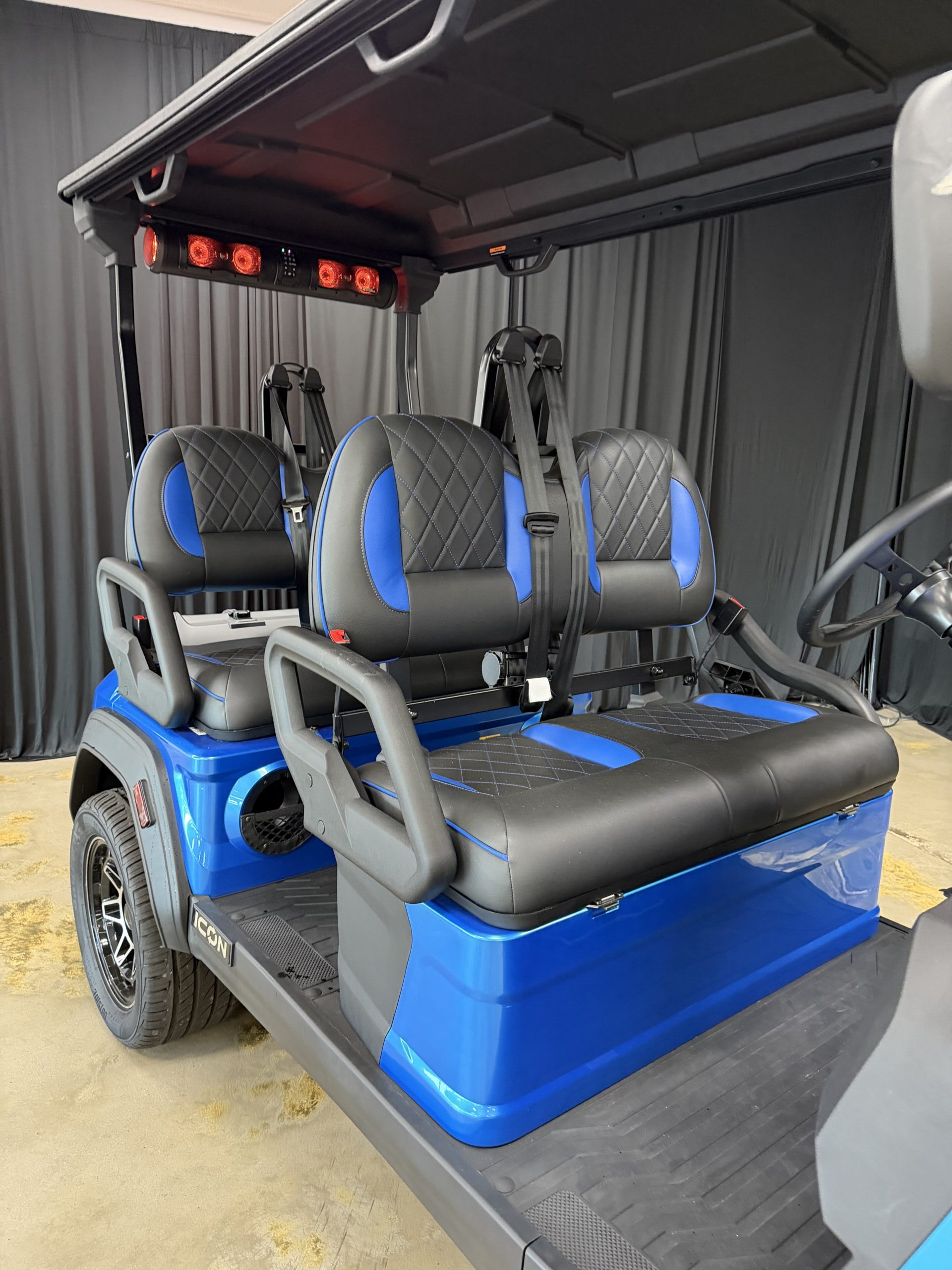 2027 ICON i40FX